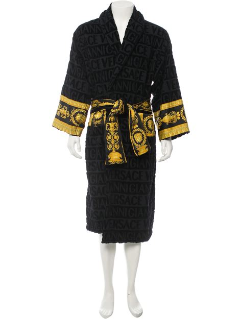 lv robe mens|louis vuitton bathrobe.